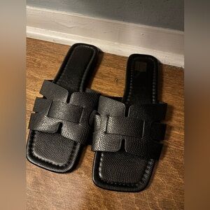 Hermes Style Black Textured Slide Sandals